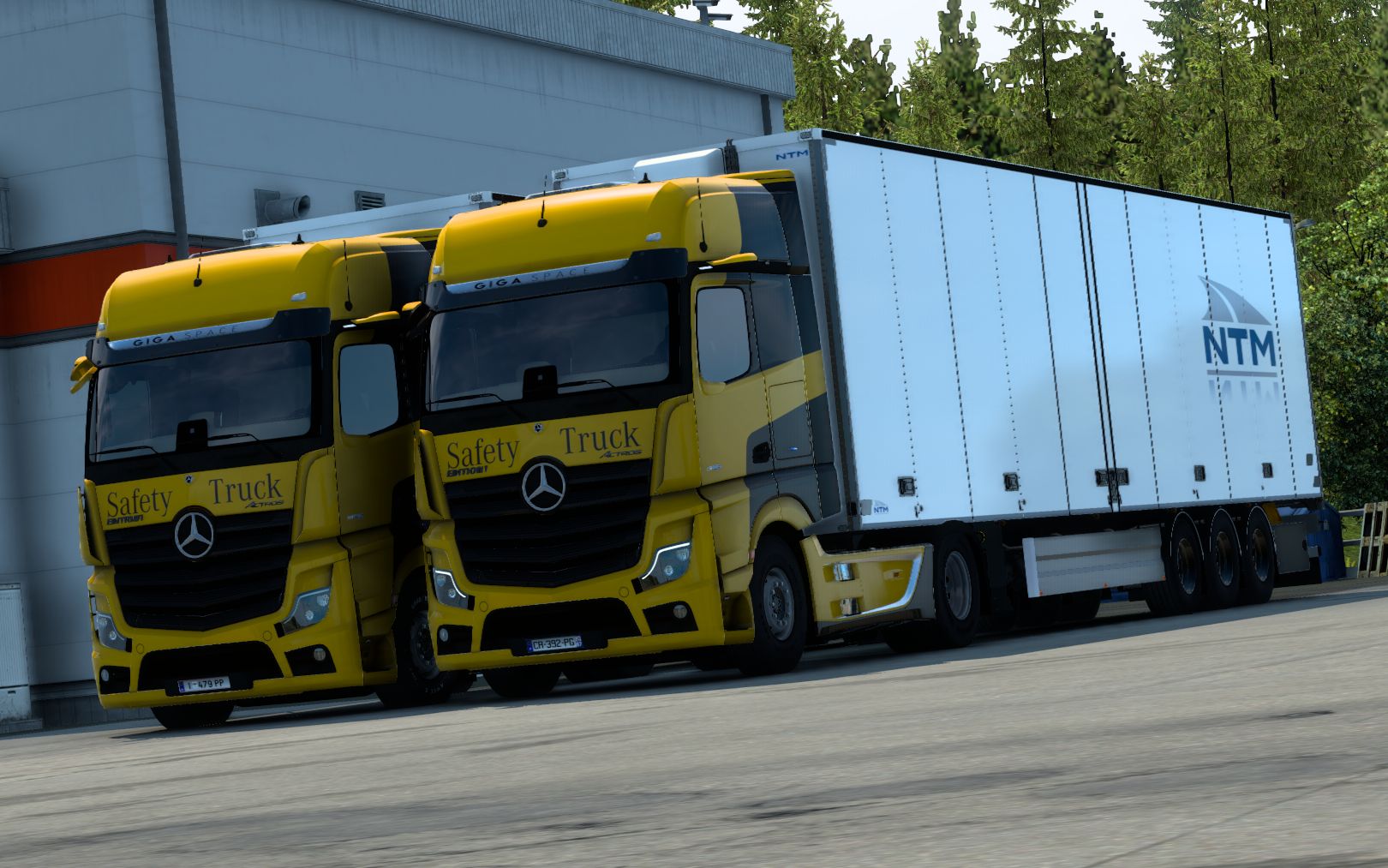 歐洲卡車模擬2聯(lián)運(yùn)體驗 奔馳MP5運(yùn)輸21噸機(jī)油從奧斯陸到哥特堡